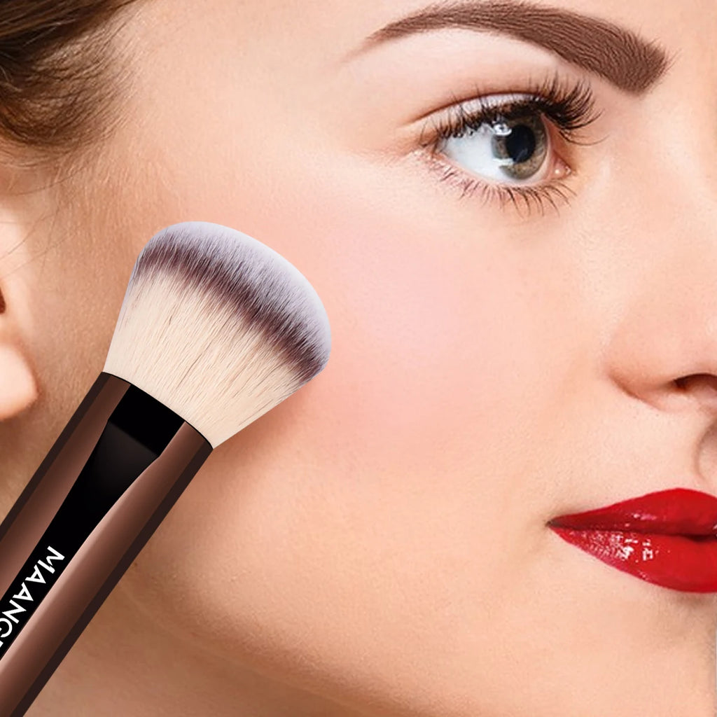 MAANGE Make-up Pinselset 13pcs inkl. 2 Schwämme